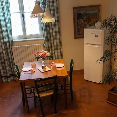 Casa La Lilla Lägenhet Cascina Exteriör bild
